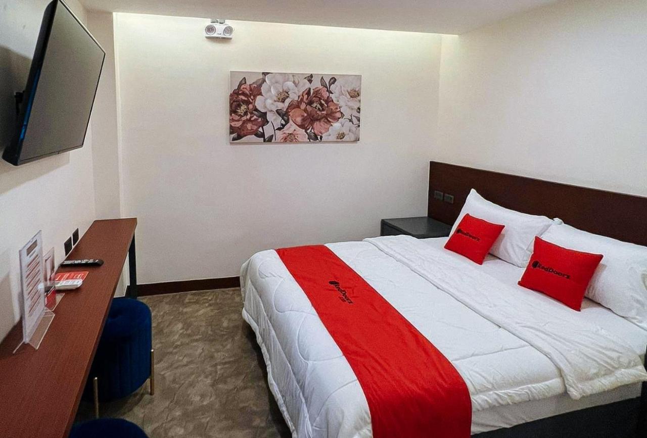 Reddoorz Plus @ Toshiko Boutique Hotel Koronadal City Eksteriør bilde